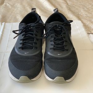 NIKE WOMEN'S AIR MAX THEA BLACK SIZE 9.5